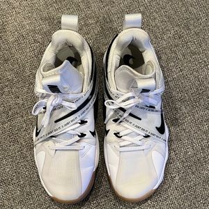 Nike React Hyperset Volleyball Shoes size 9.5